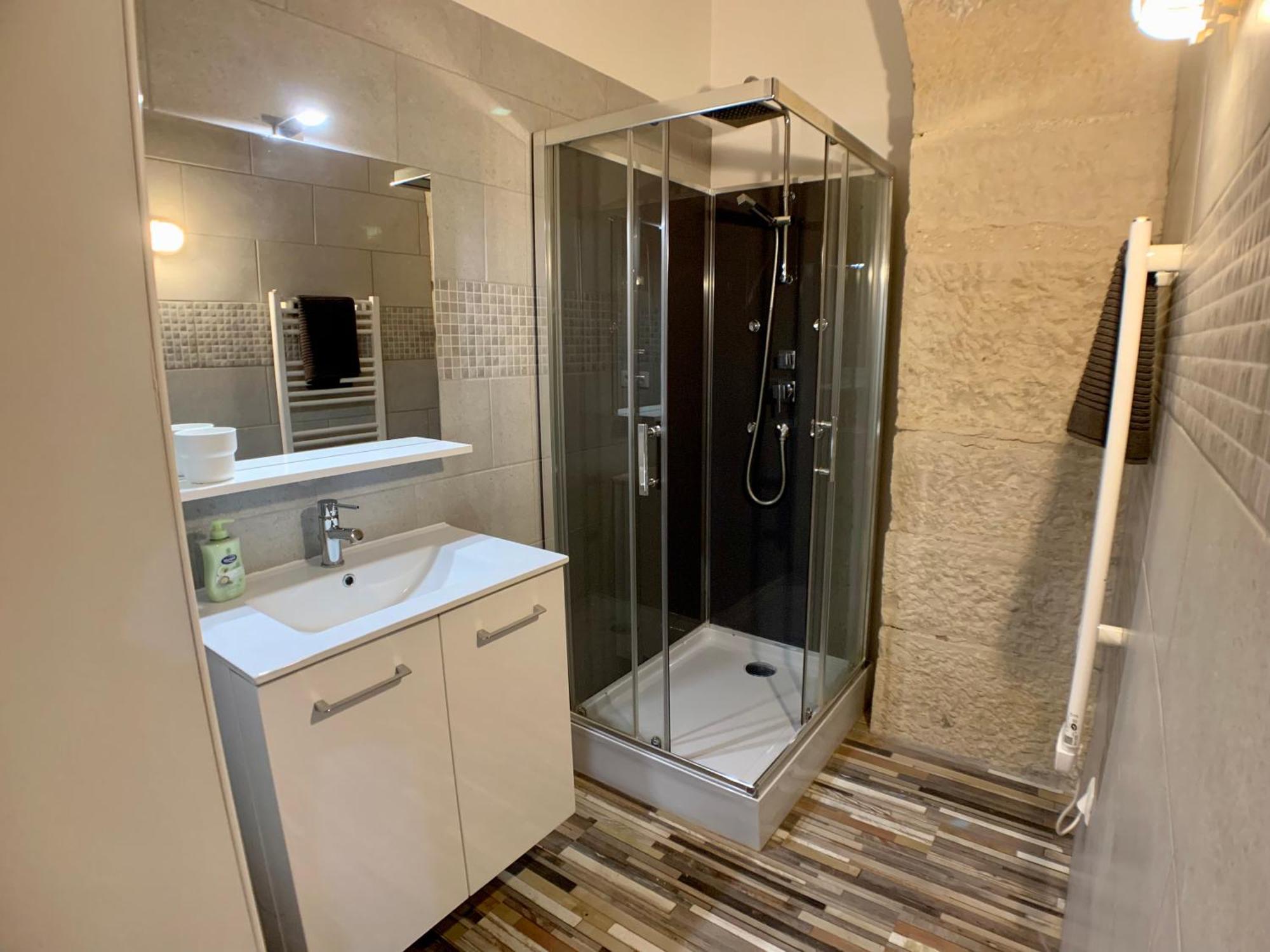 #massage Appartement Dijon